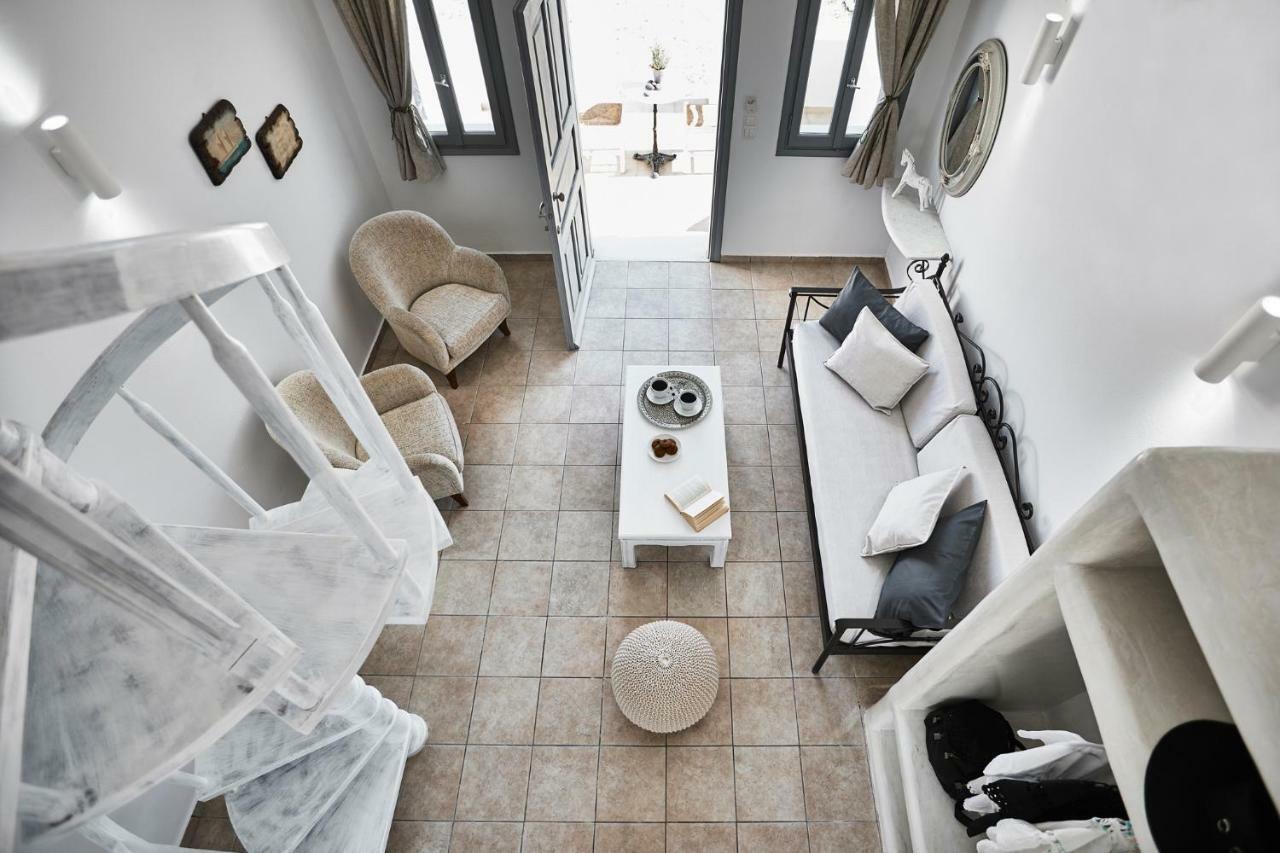 Golden East Apartment
